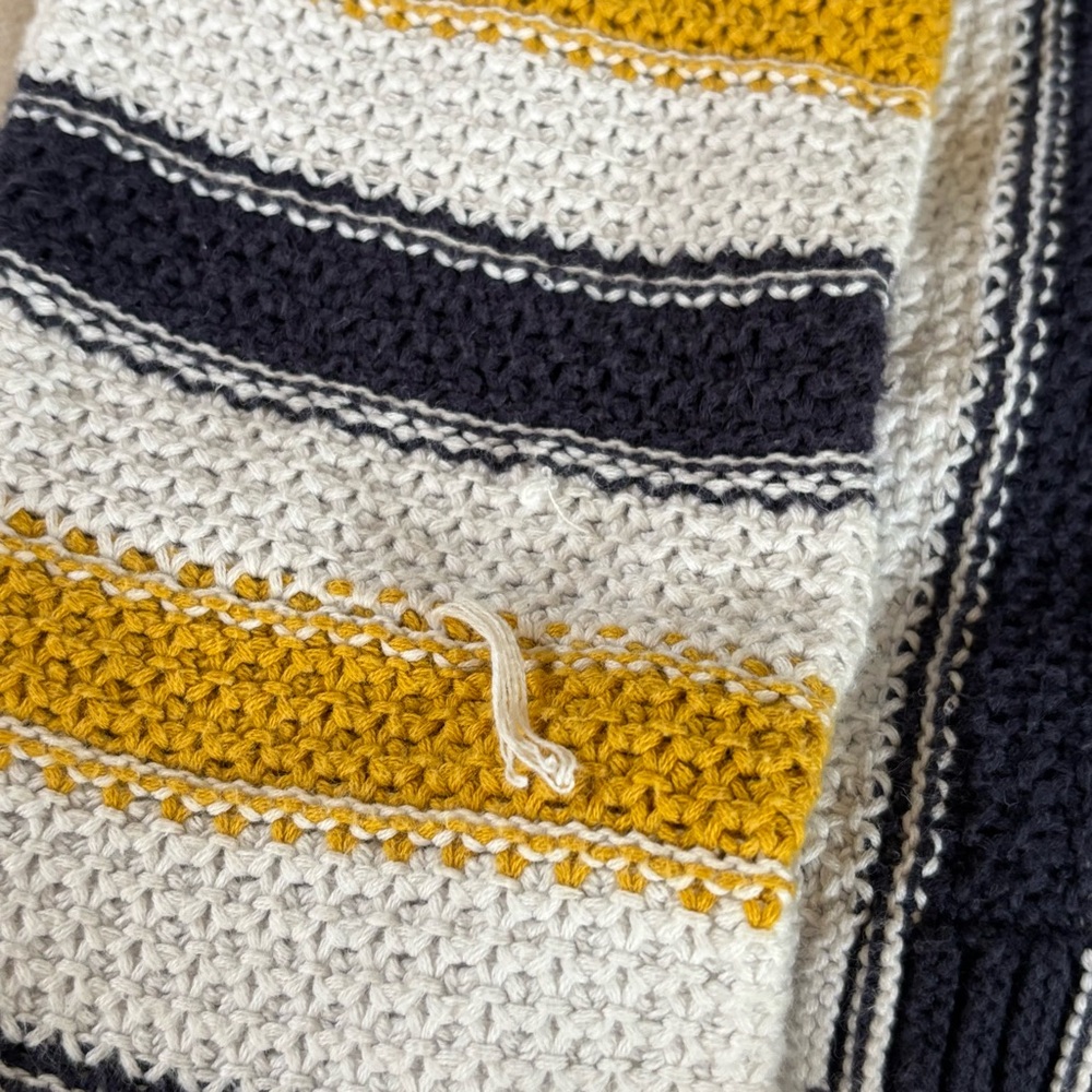 Forever 21 Cropped Baja Hoodie Yellow White Blue Stripes 100% Cotton Sz S Y2K - Picture 2 of 7
